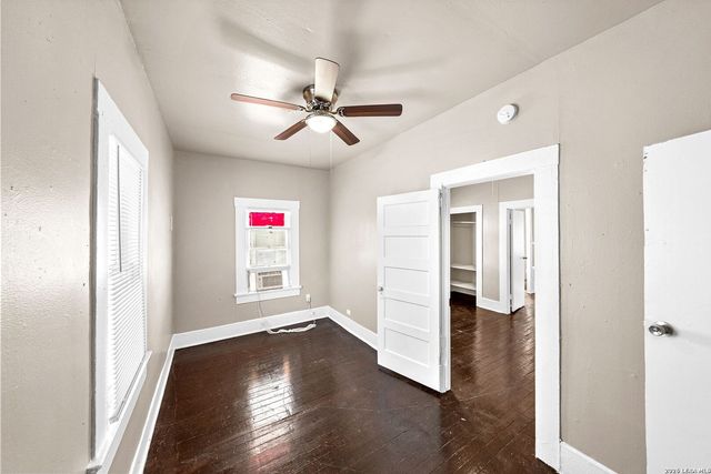 124 E Ashby Pl, San Antonio, TX 78212