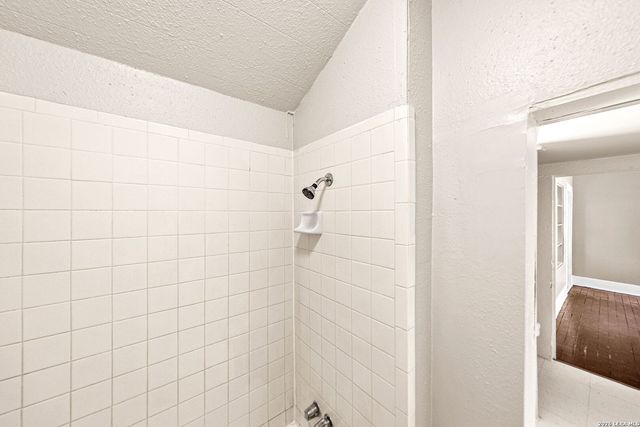 124 E Ashby Pl, San Antonio, TX 78212