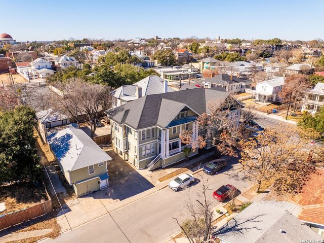 124 E Ashby Pl, San Antonio, TX 78212