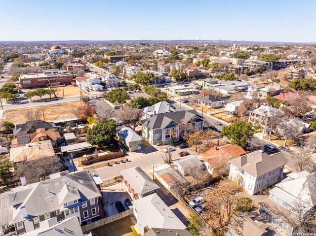 124 E Ashby Pl, San Antonio, TX 78212