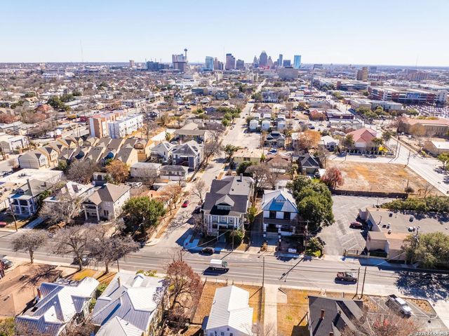 124 E Ashby Pl, San Antonio, TX 78212