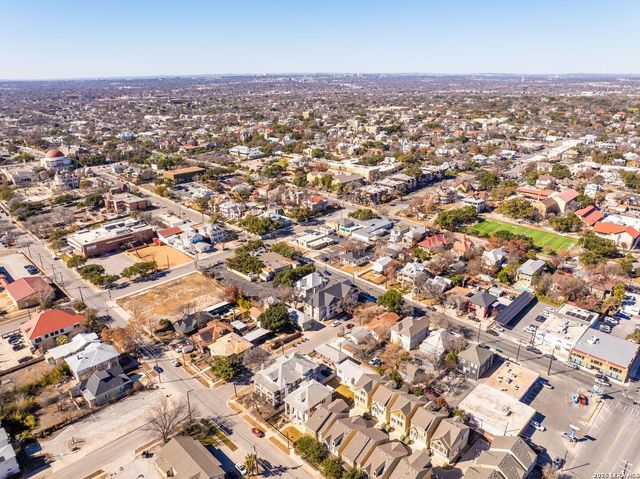 124 E Ashby Pl, San Antonio, TX 78212