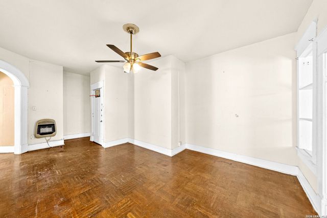 124 E Ashby Pl, San Antonio, TX 78212