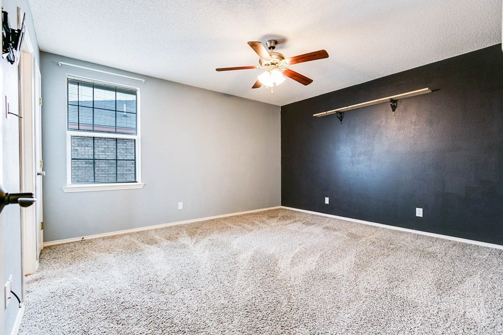Image 16 of property listing at 1221 Elmo Lane, San Angelo, TX 76905