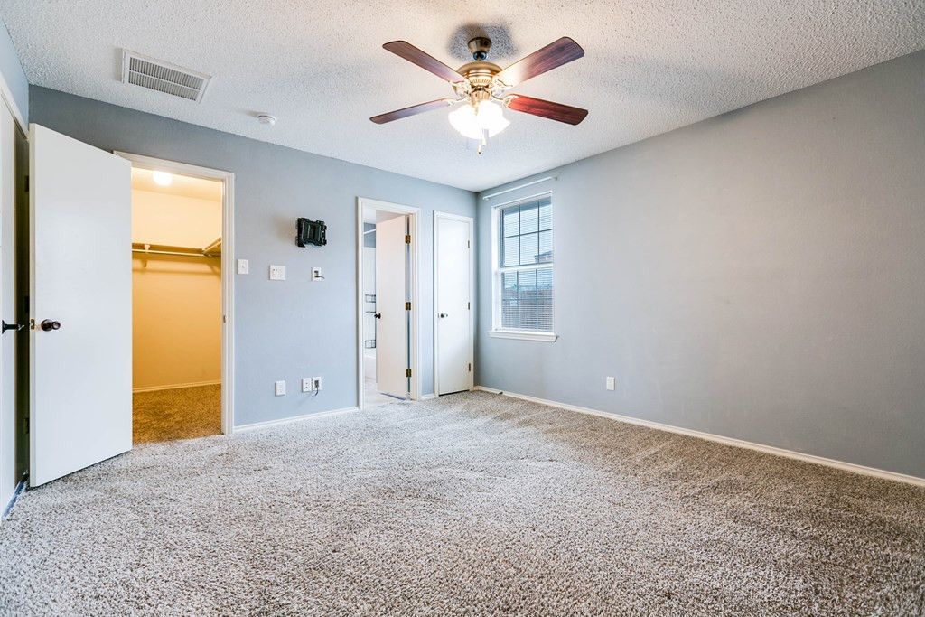 Image 17 of property listing at 1221 Elmo Lane, San Angelo, TX 76905