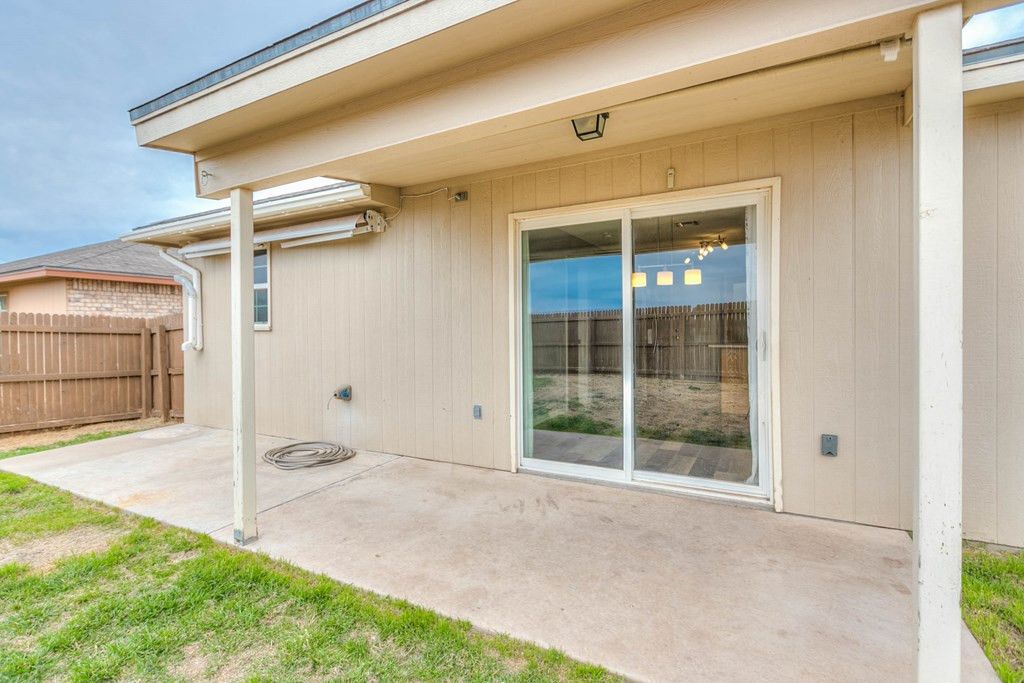 Image 38 of property listing at 1221 Elmo Lane, San Angelo, TX 76905