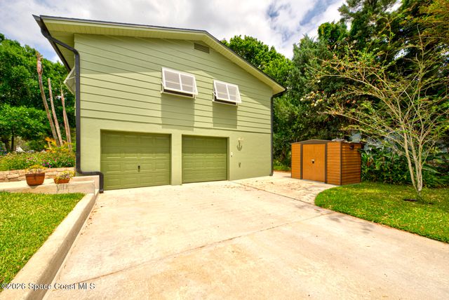 110 Briarwood Lane, Cocoa, FL 32926