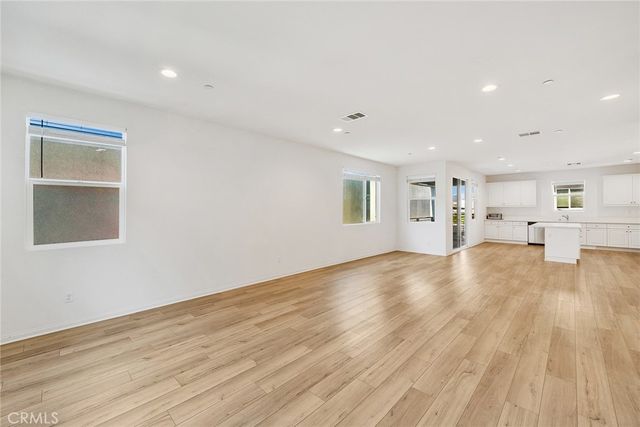 911 E 3rd, Santa Ana, CA 92701
