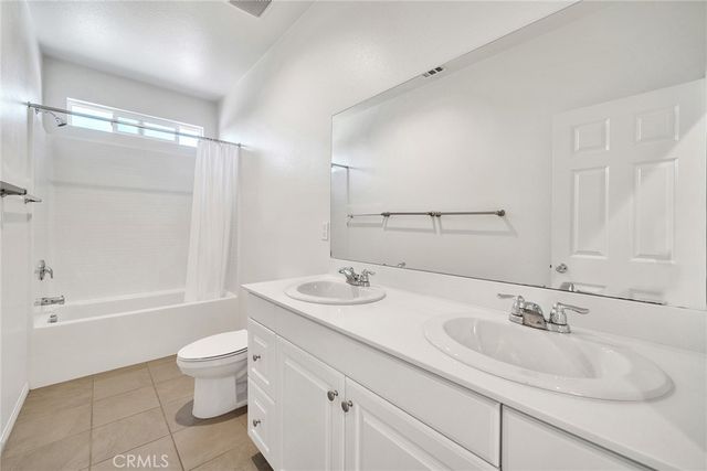 911 E 3rd, Santa Ana, CA 92701