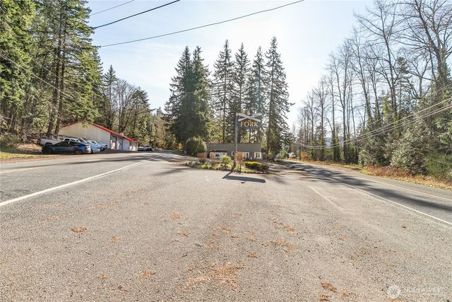 2530 Northshore Road, Bellingham, WA 98226