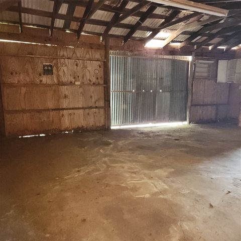116 E Cooper Street, Pilot Point, TX 76258