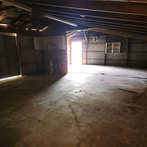 116 E Cooper Street, Pilot Point, TX 76258