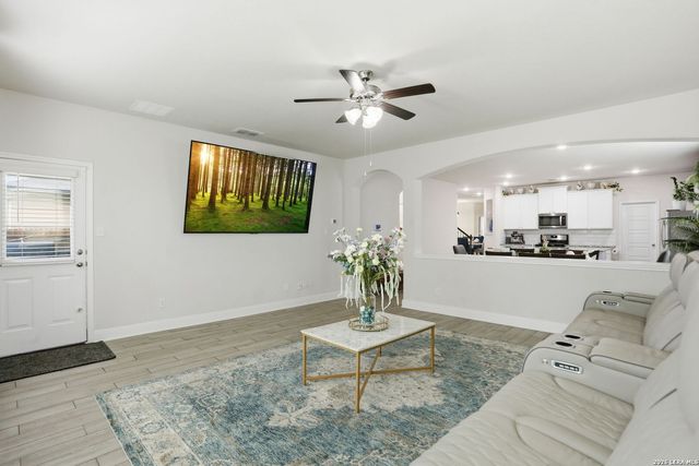 3436 Iron Cyn, Bulverde, TX 78163