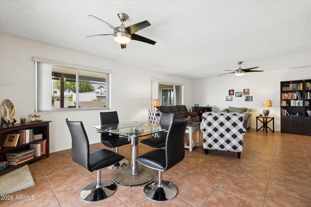 26406 S JARDIN Drive, Sun Lakes, AZ 85248