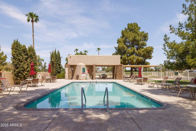 26406 S JARDIN Drive, Sun Lakes, AZ 85248