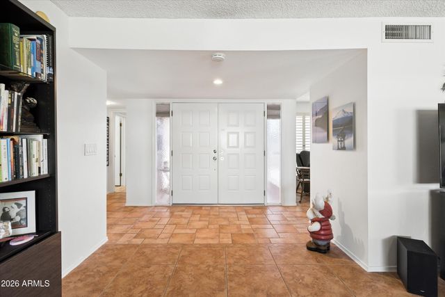 26406 S JARDIN Drive, Sun Lakes, AZ 85248
