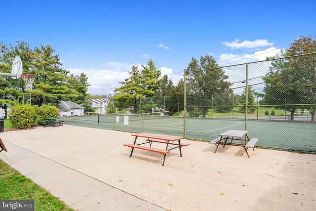 540 HOGAN DR, Martinsburg, WV 25405