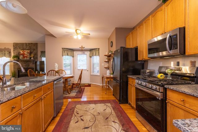 540 HOGAN DR, Martinsburg, WV 25405