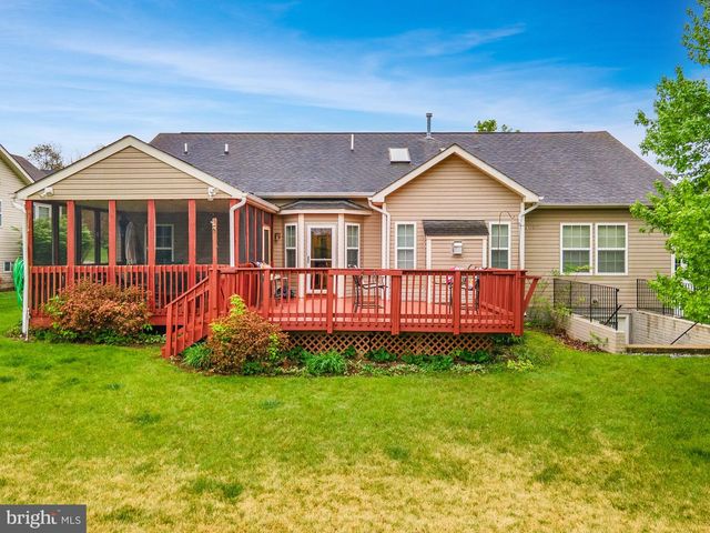 540 HOGAN DR, Martinsburg, WV 25405