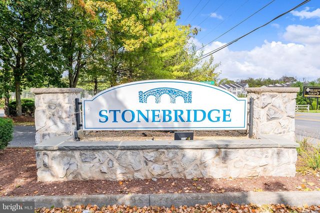 540 HOGAN DR, Martinsburg, WV 25405