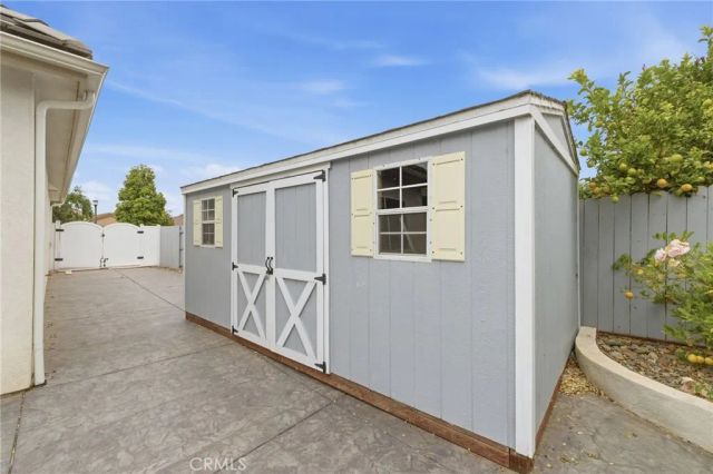 226 Hampton Drive, Santa Maria, CA 93454