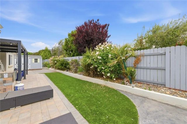 226 Hampton Drive, Santa Maria, CA 93454