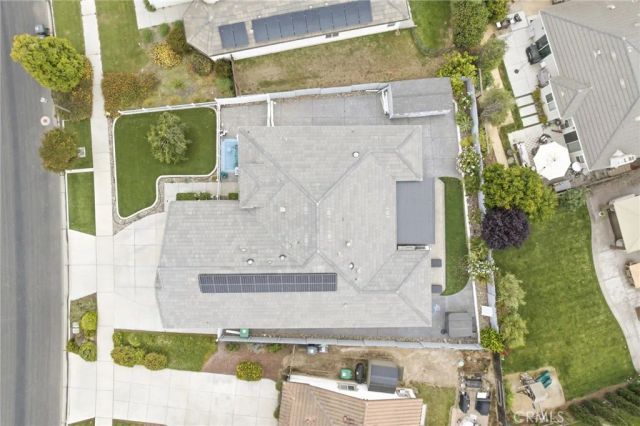 226 Hampton Drive, Santa Maria, CA 93454