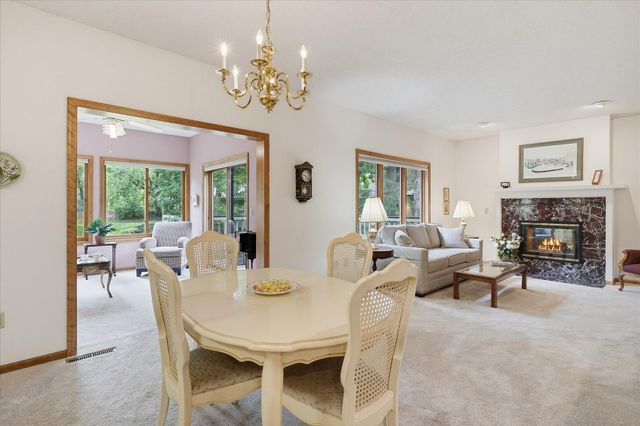 1900 Victoria Road S J, Mendota Heights, MN 55118