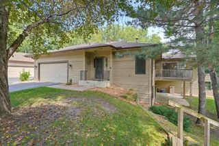 1900 Victoria Road S J, Mendota Heights, MN 55118