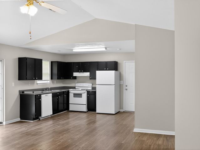 1872 Tamara Way, Spartanburg, SC 29301