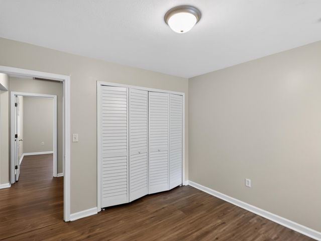 1872 Tamara Way, Spartanburg, SC 29301