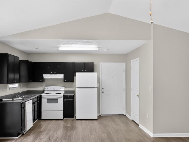 1872 Tamara Way, Spartanburg, SC 29301