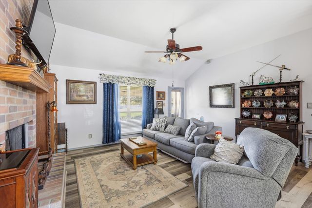 11649 Mitchell Circle, Ponder, TX 76259