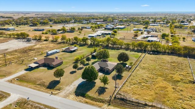 11649 Mitchell Circle, Ponder, TX 76259