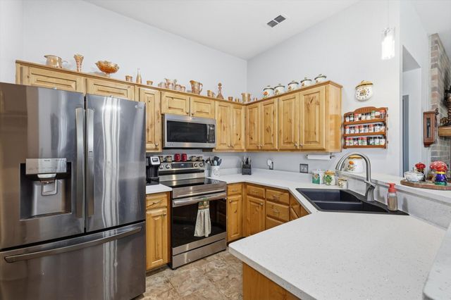 11649 Mitchell Circle, Ponder, TX 76259