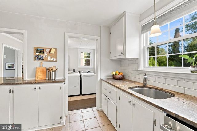 314 UPPER GULPH RD, Strafford, PA 19087
