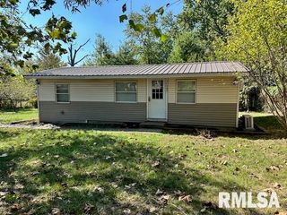 10647 PASADENA Road, Carbondale, IL 62901