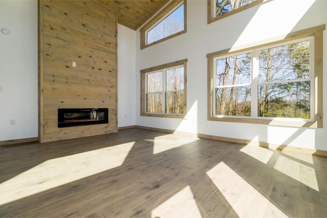 134 Holler Top Road, Campton, KY 41301