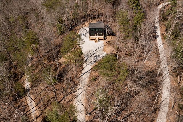 134 Holler Top Road, Campton, KY 41301