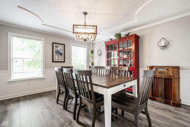 2584 E Fairway Village Drive, Greenfield, IN 46140