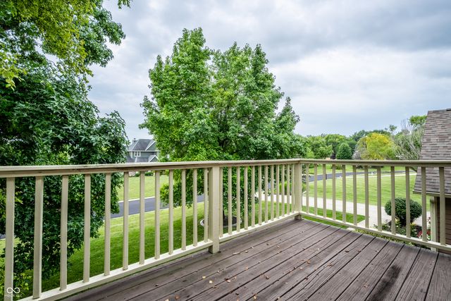 2584 E Fairway Village Drive, Greenfield, IN 46140