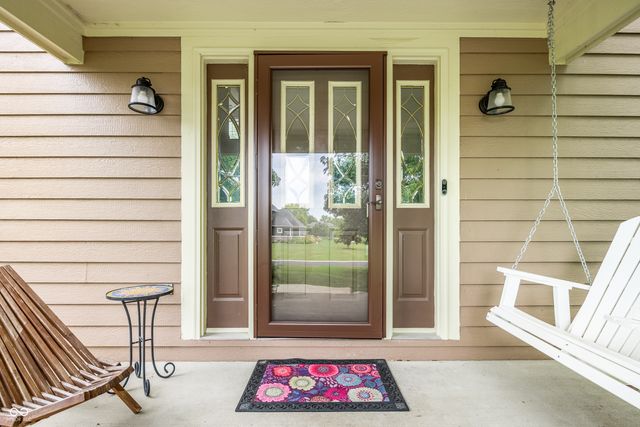 2584 E Fairway Village Drive, Greenfield, IN 46140