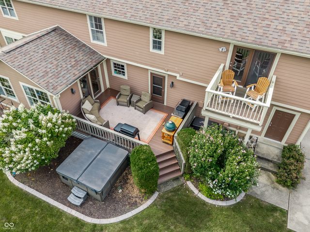 2584 E Fairway Village Drive, Greenfield, IN 46140