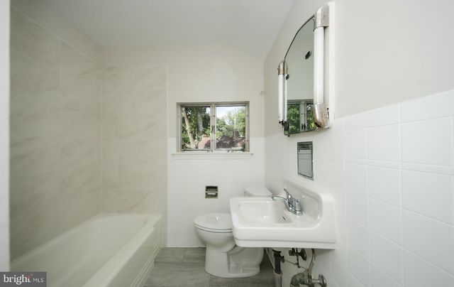 1421 21ST ST S, Arlington, VA 22202