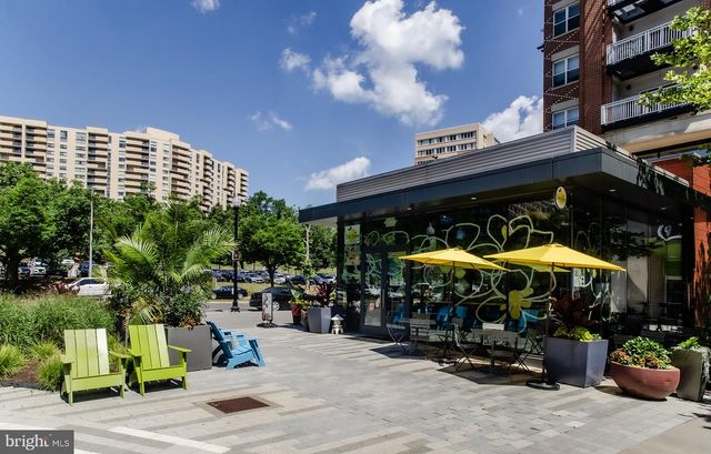 1421 21ST ST S, Arlington, VA 22202