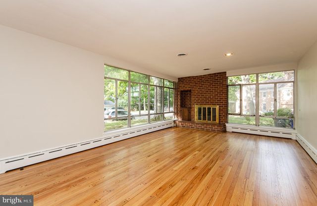 1421 21ST ST S, Arlington, VA 22202