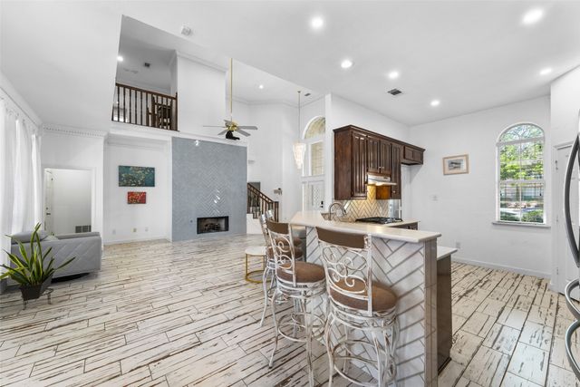 8901 Lakepointe Avenue, Rowlett, TX 75088