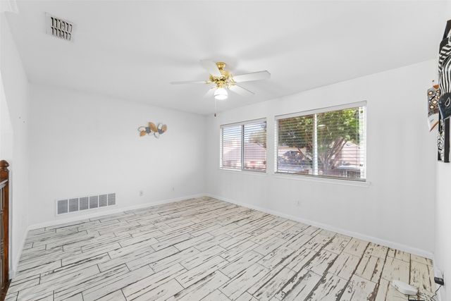 8901 Lakepointe Avenue, Rowlett, TX 75088