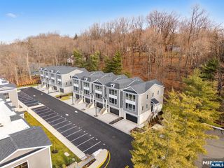 188 Broadway 5, Woodcliff Lake, NJ 07677
