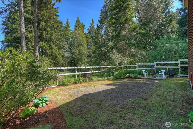 10717 Suncrest Drive, Anderson Island, WA 98303